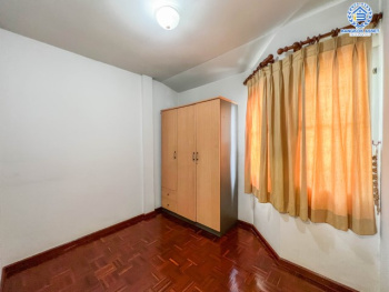 *****ทาวน์เฮ้าส์มือสองย่านนนทบุรี ม.ศุภาลัยวิลล์ รัตนาธิเบศร์ เนื้อที่มากถึง 21 ตร.ว. ฟังก์ชัน 3 ห้องนอน 2 ห้องน้ำ 1 ที่จอดรถ บ้านสภาพพร้อมอยู่ บนทำเลโซนเมือง เดินทางสะดวกเชื่อมต่อถ.รัตนาธิเบศร์ ถ.ติวานนท์ และสนามบินน้ำ เพียง 10 นาทีก็ถึงรถไฟฟ้าสายสีม่วง "สถานีศูนย์ราชการนนทบุรี" ใกล้ทางด่วน "งามวงศ์วาน"